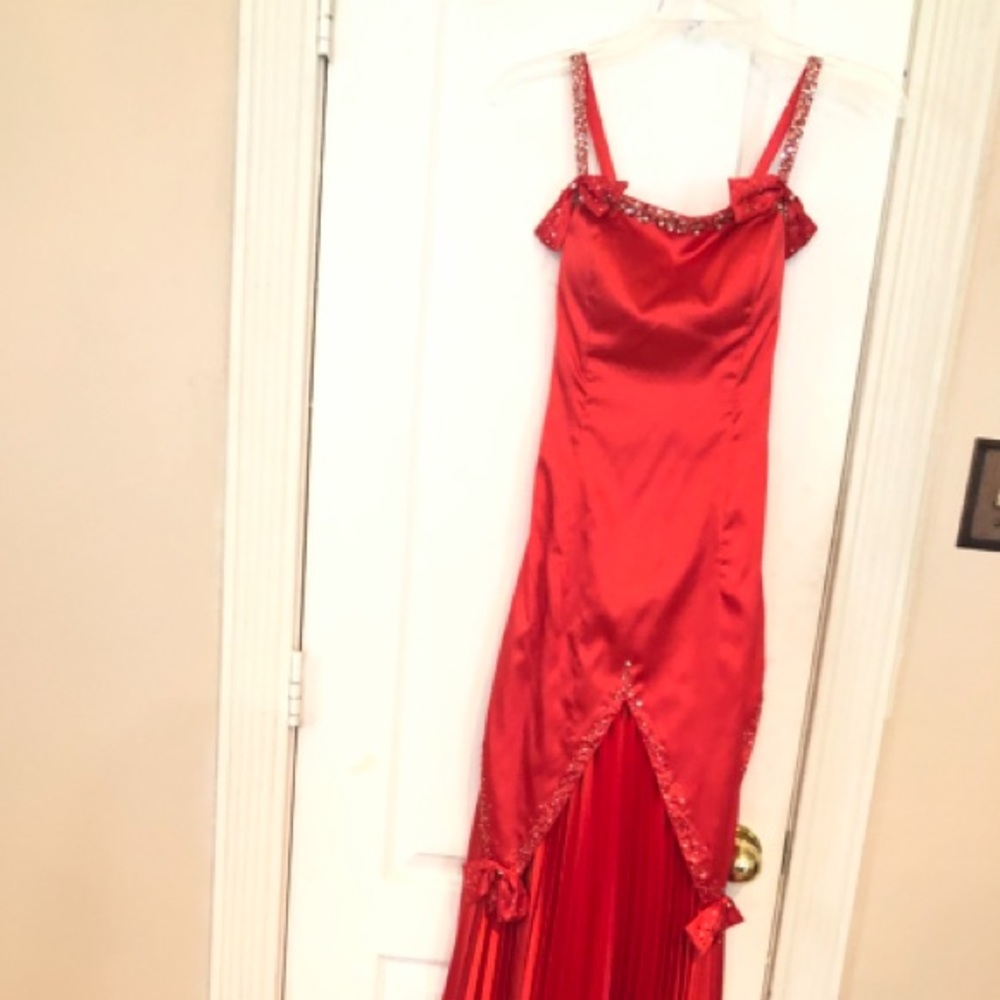 Gown